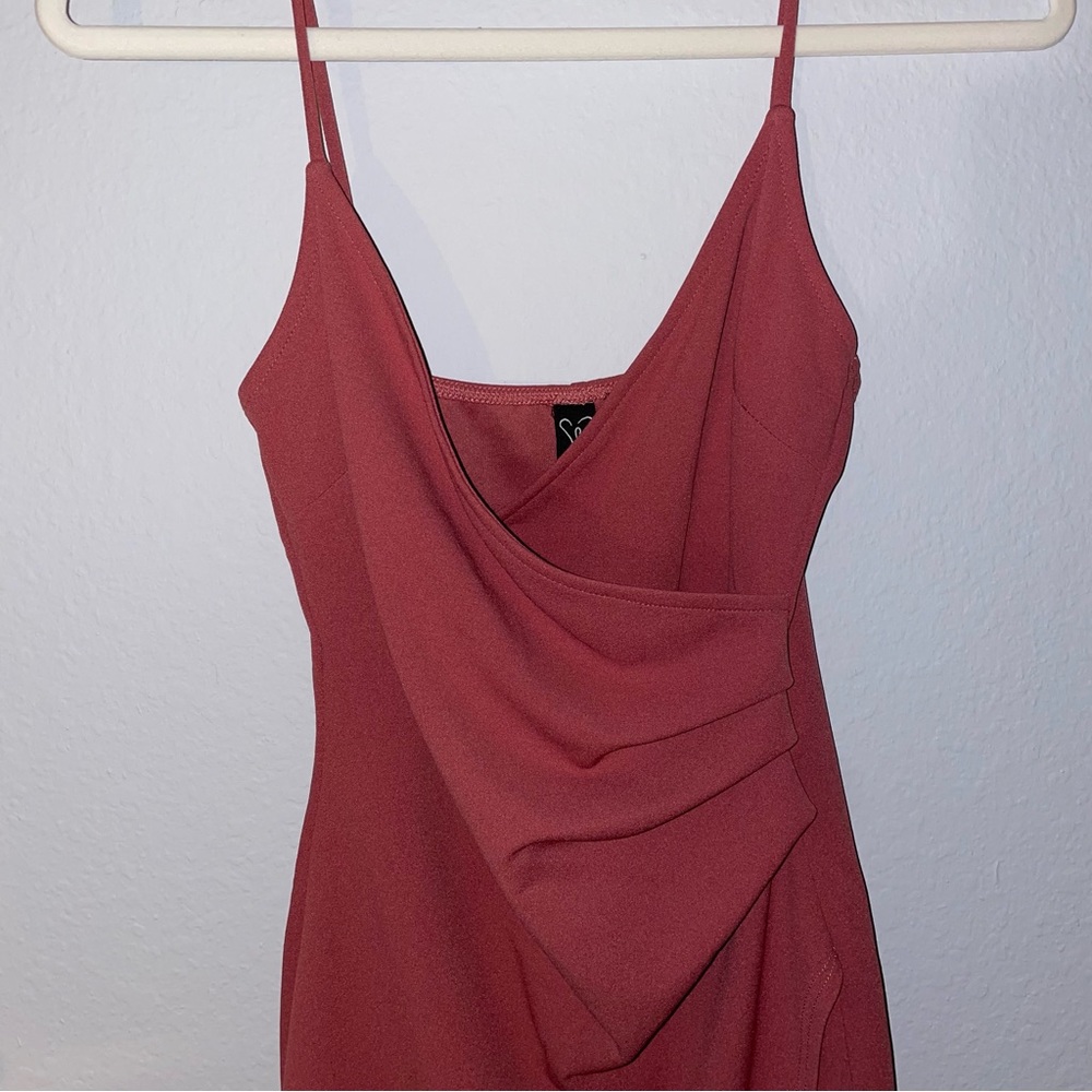 NWOT Windsor Ruche Hour Dress Mauve S
